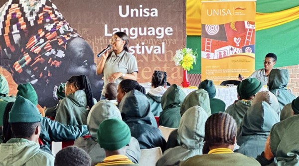 Jabulani%20Sibanyoni,%20Siswati%20Lecturer%20in%20the%20Department%20of%20African%20Languages,%20sharing%20the%20history%20of%20the%20Unisa%20Language%20Festival
